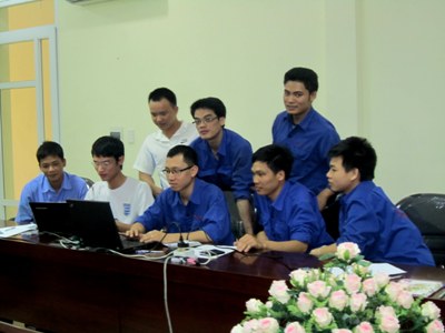 Training, repair and maintenance of automation system